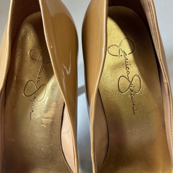 Jessica Simpson Women's Calie Round Toe Classic Heels Pumps Shoes Size 9 1/2 - Picture 4 of 9